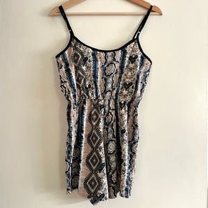 Band of Gypsies Taupe Denim Blue Tribal Print Romper Elastic Waistband — XS